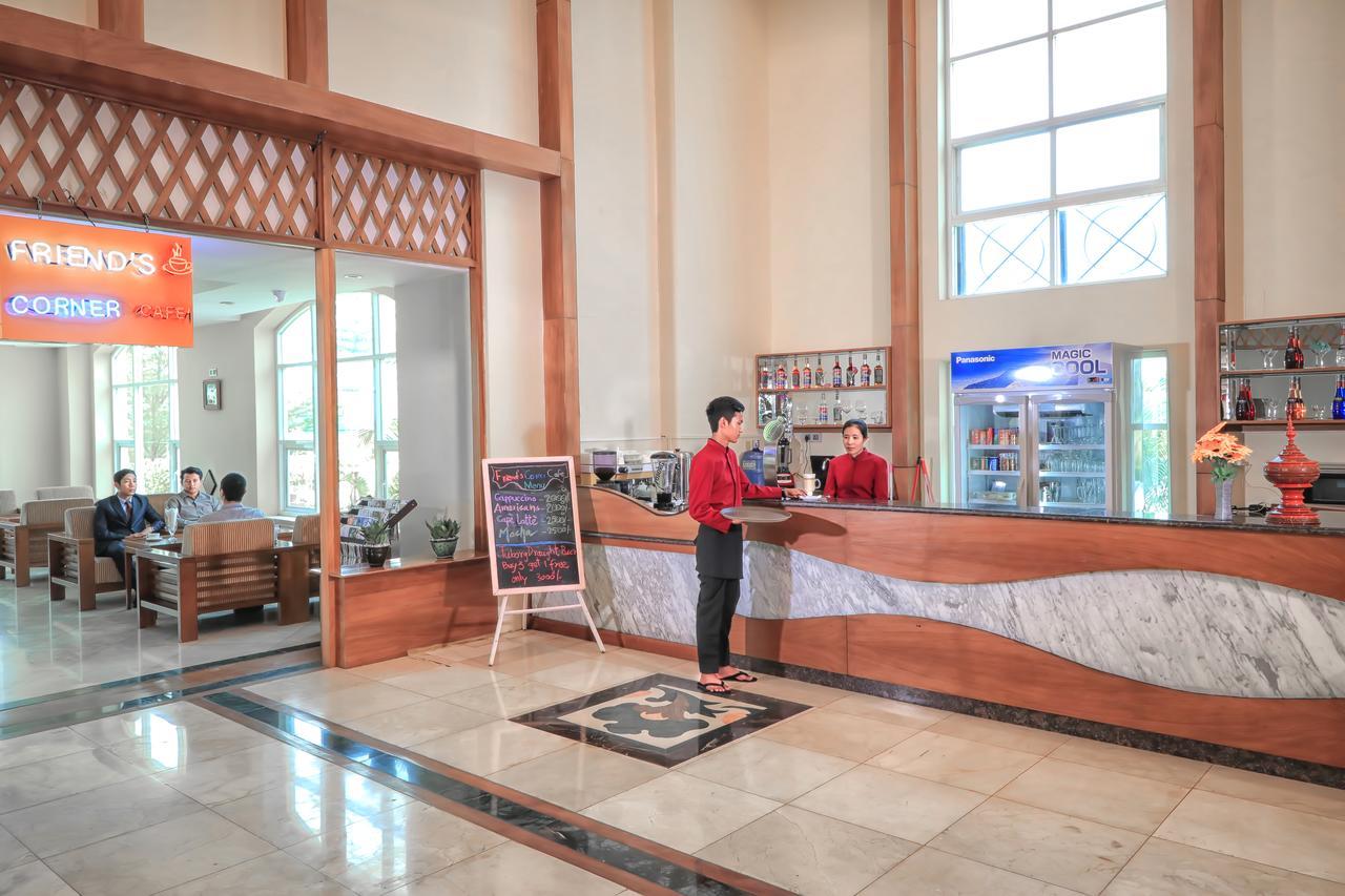 The Hotel Grand Ace Naypyidaw Εξωτερικό φωτογραφία