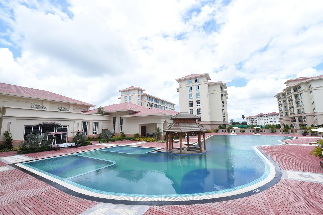 The Hotel Grand Ace Naypyidaw Εξωτερικό φωτογραφία