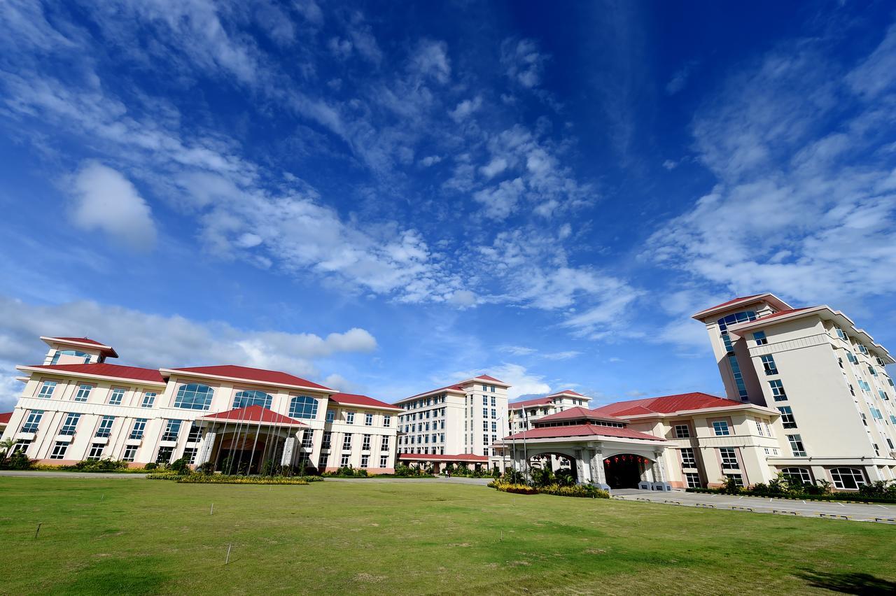 The Hotel Grand Ace Naypyidaw Εξωτερικό φωτογραφία